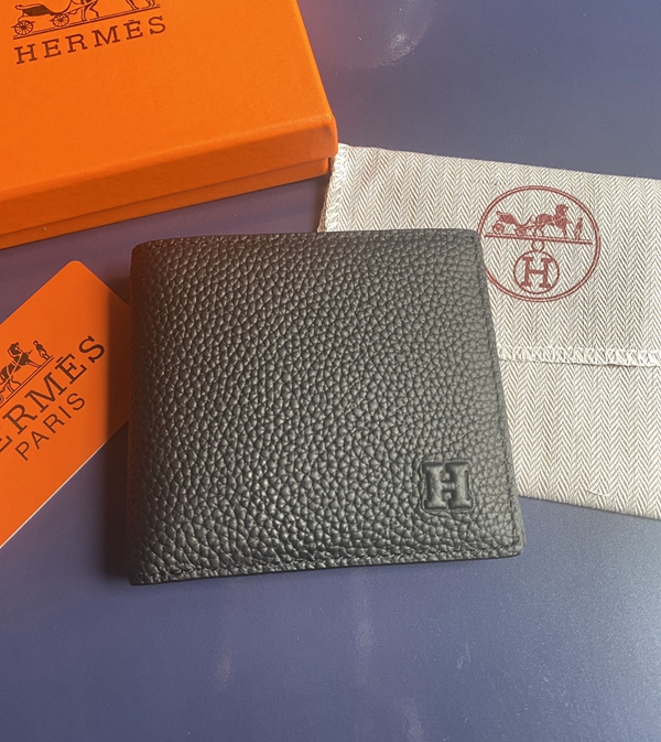 エルメス財布コピー正面デザイン